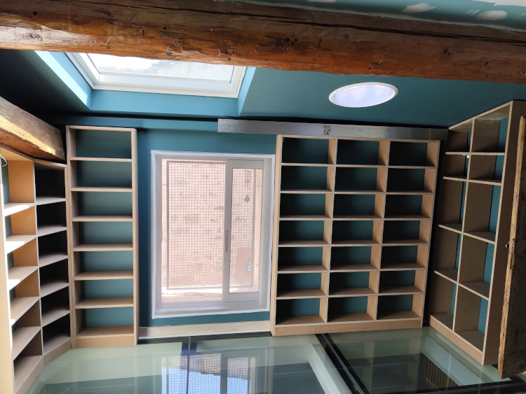 bibliothèque sous pente en mdf