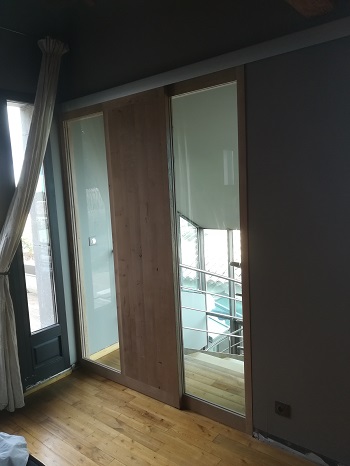 porte coulissante en chêne